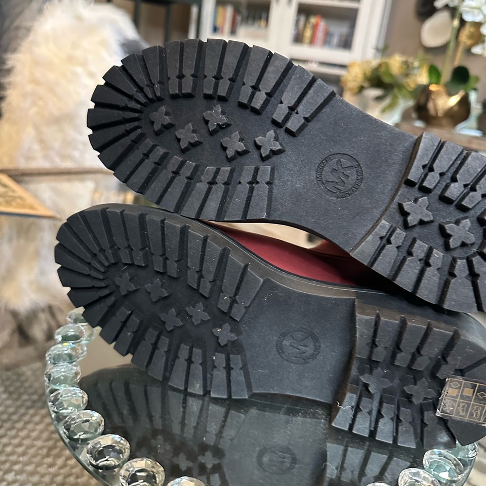 💎💎Michael Kors Women's Burgundy Combat Boots💎💎 - Picture 6 of 6